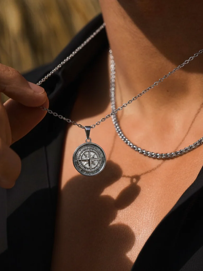 COMPASS PENDANT | GOLD
