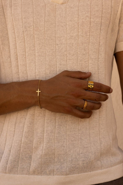CROSS BRACELET | SILVER | BESTSELLER