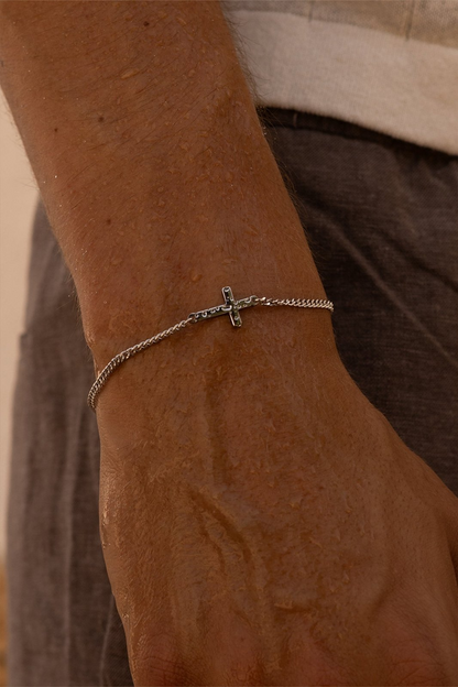 CROSS BRACELET | SILVER | BESTSELLER