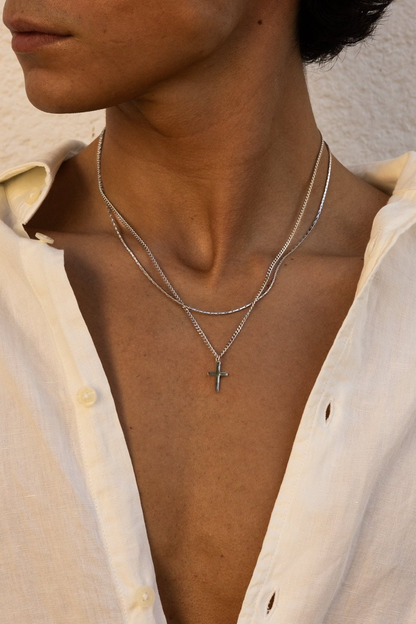 BASIC CROSS NECKLACE | GOLD