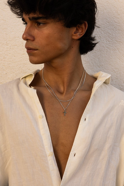 BASIC CROSS NECKLACE | GOLD