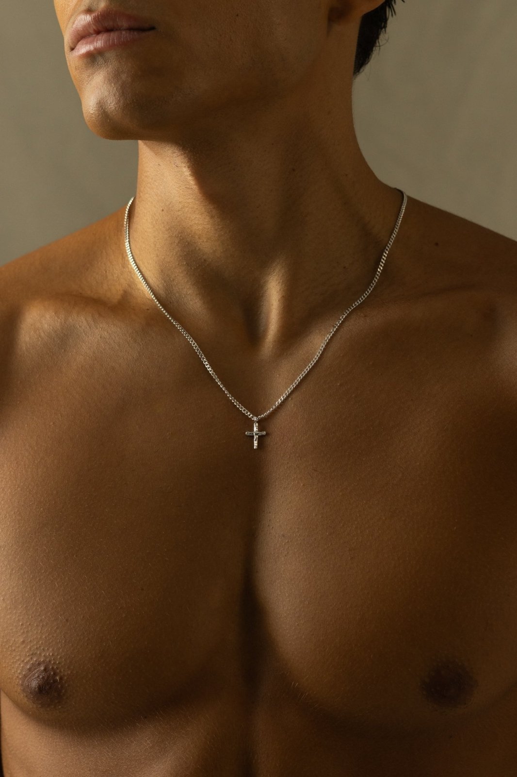 HAMMERED CROSS NECKLACE | SILVER | UNISEX